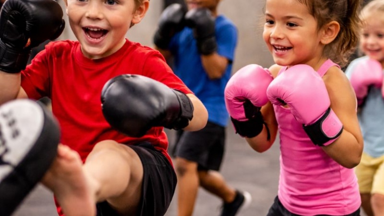 Kickboxen Minis 4-6 Jahre